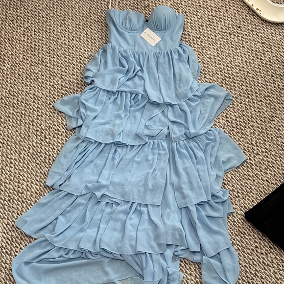 Lovers + Friends Hattie Gown - Picture 3 of 6